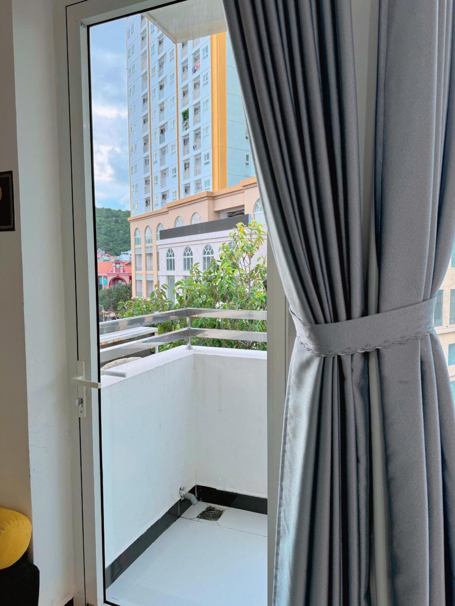 Cen Hotel Vung Tau Esterno foto