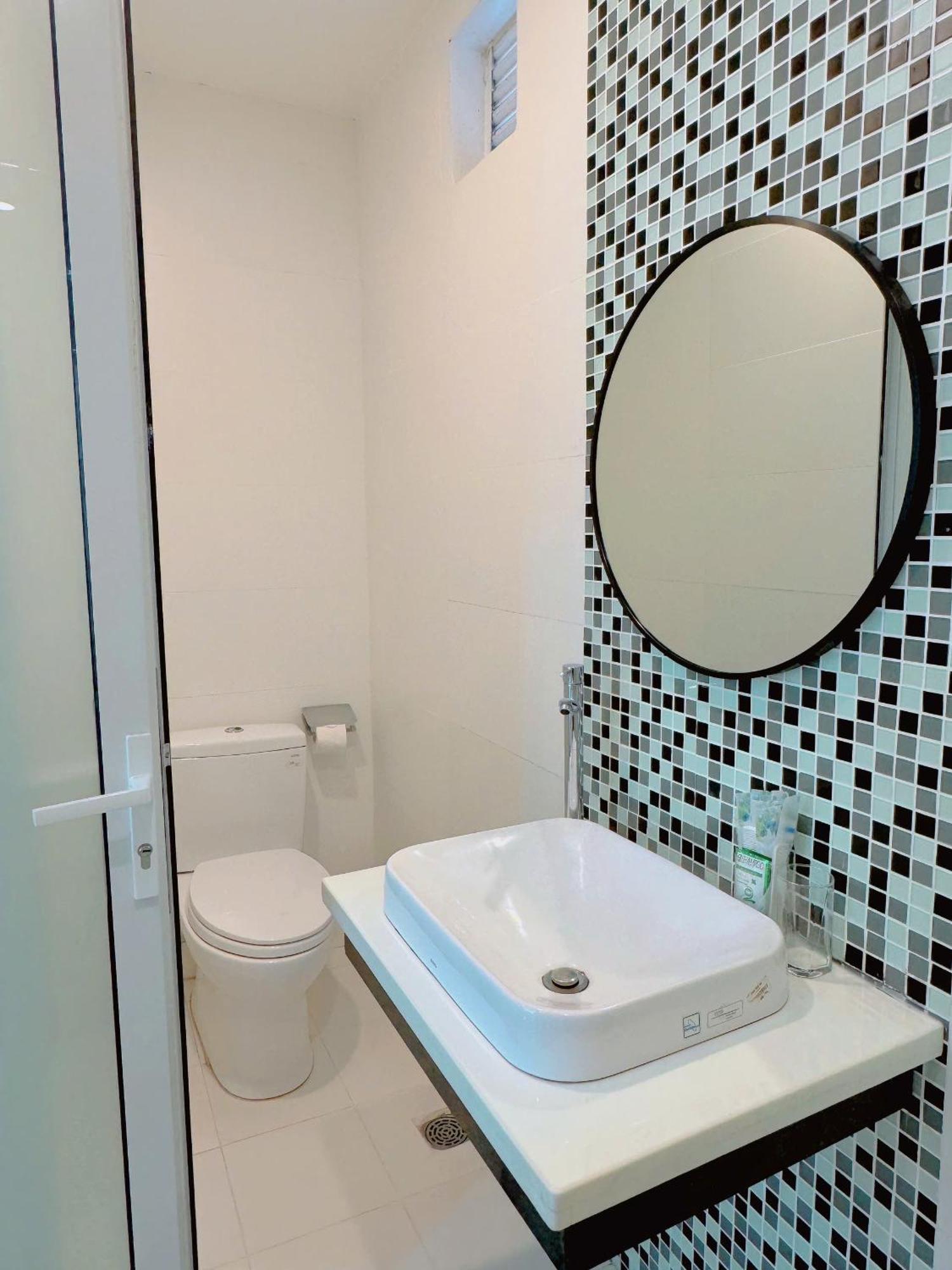 Cen Hotel Vung Tau Esterno foto